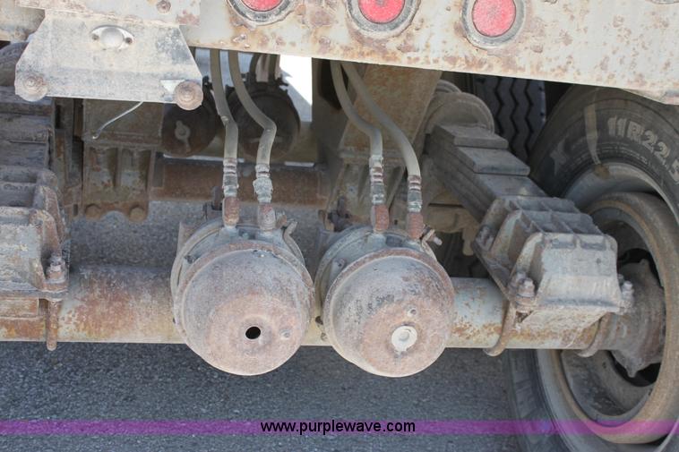 image for item D5086 1993 Load King 20' tandem axle dump trailer