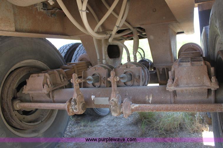 image for item D5087 1993 Load King 20' tandem axle dump trailer