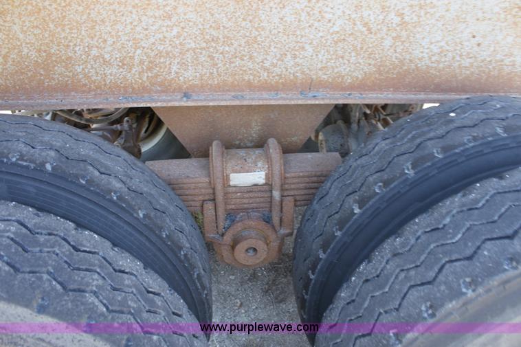 image for item D5087 1993 Load King 20' tandem axle dump trailer