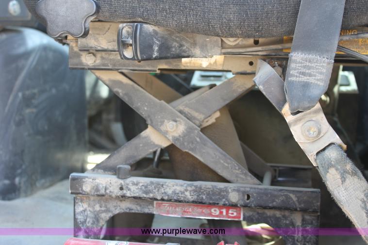 image for item D5097 1996 Ford L9000 mixer truck