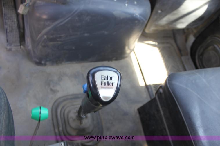 image for item D5097 1996 Ford L9000 mixer truck