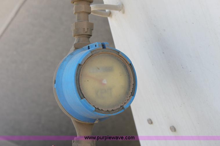 image for item D5097 1996 Ford L9000 mixer truck