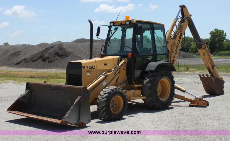 image for item D5110 Ford 675D backhoe