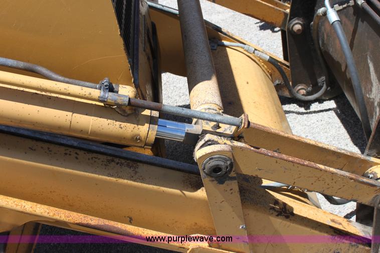image for item D5110 Ford 675D backhoe