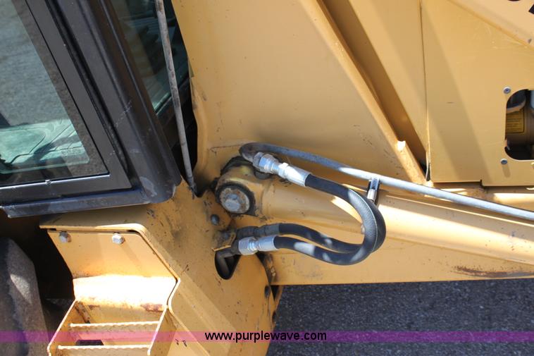 image for item D5110 Ford 675D backhoe