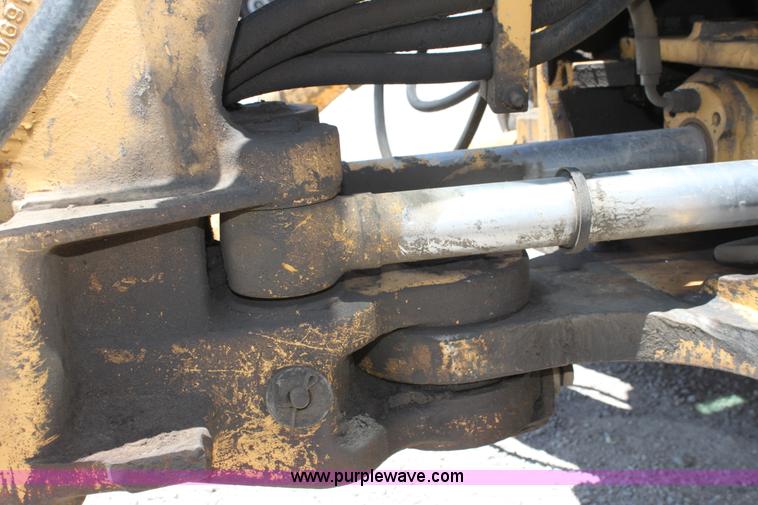 image for item D5110 Ford 675D backhoe