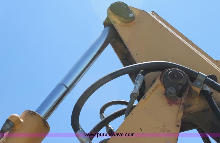 image for item D5110 Ford 675D backhoe