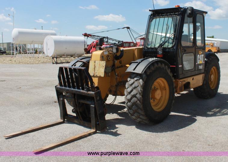 image for item D5116 2001 Caterpillar TH82 telehandler