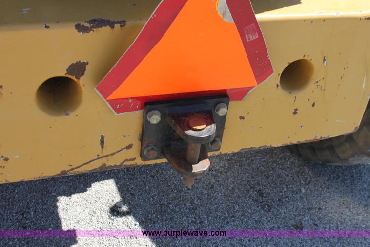 image for item D5116 2001 Caterpillar TH82 telehandler