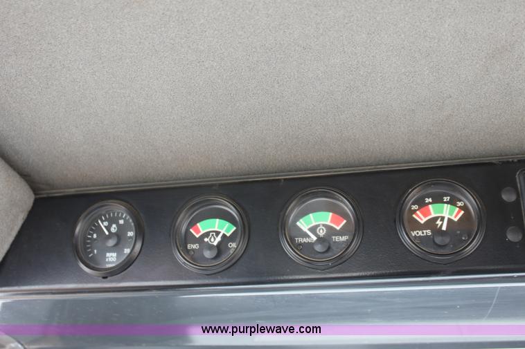 image for item D5118 1999 Case 621B articulated wheel loader