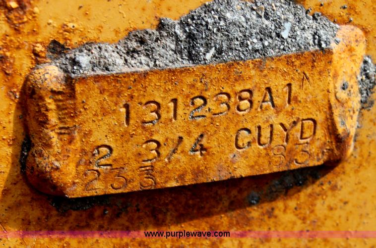 image for item D5118 1999 Case 621B articulated wheel loader