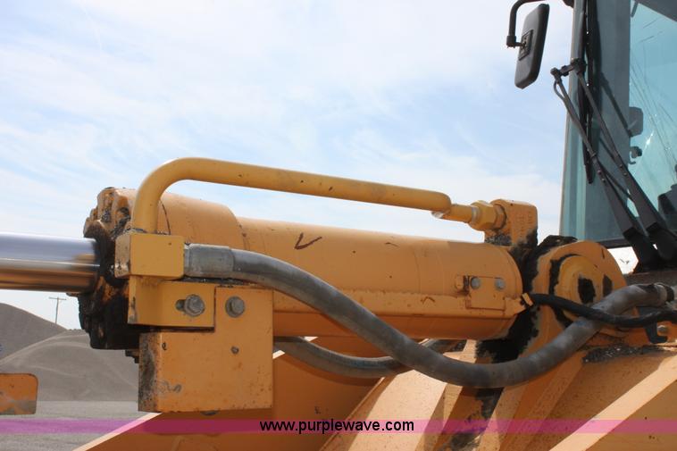 image for item D5118 1999 Case 621B articulated wheel loader