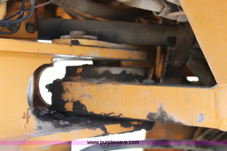 image for item D5118 1999 Case 621B articulated wheel loader