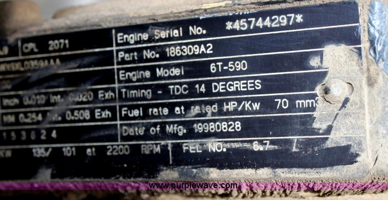 image for item D5118 1999 Case 621B articulated wheel loader