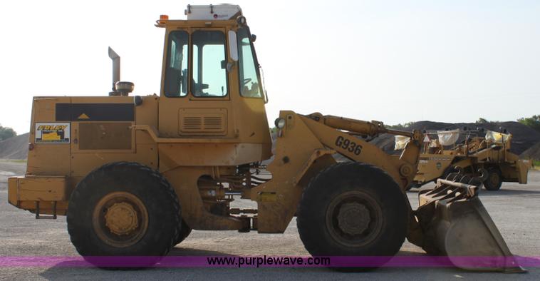 image for item D5167 1990 Caterpillar G936E wheel loader