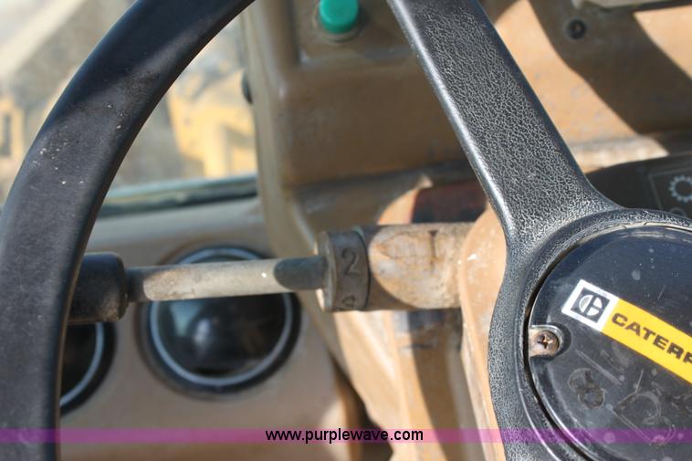 image for item D5167 1990 Caterpillar G936E wheel loader