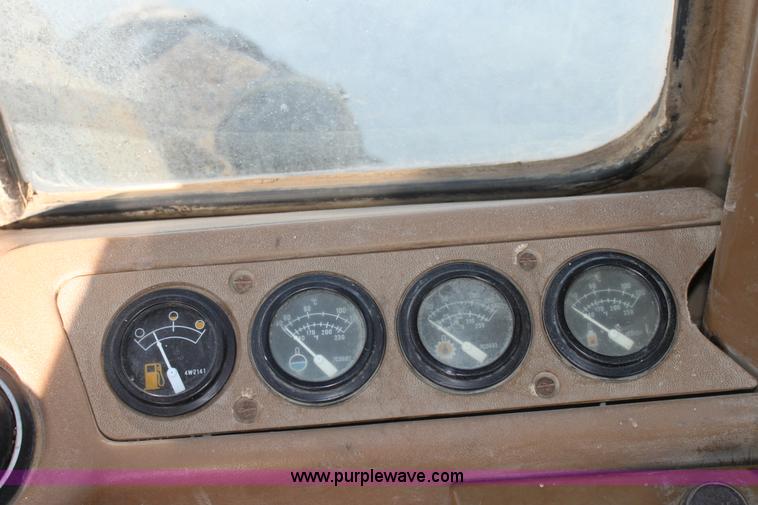 image for item D5167 1990 Caterpillar G936E wheel loader