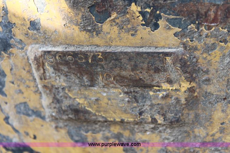 image for item D5167 1990 Caterpillar G936E wheel loader