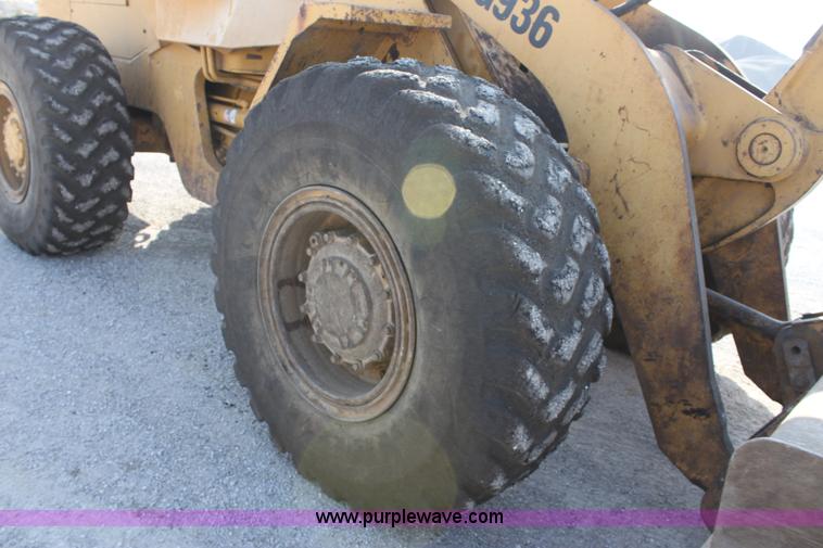 image for item D5167 1990 Caterpillar G936E wheel loader