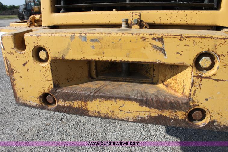 image for item D5167 1990 Caterpillar G936E wheel loader