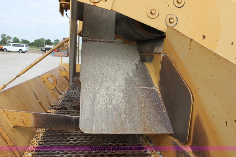 image for item D5169 Rosco SPK-H asphalt chip spreader