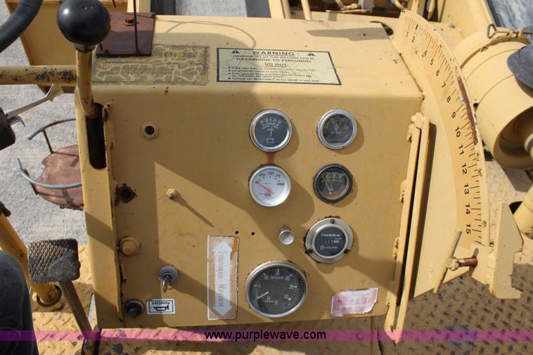 image for item D5169 Rosco SPK-H asphalt chip spreader