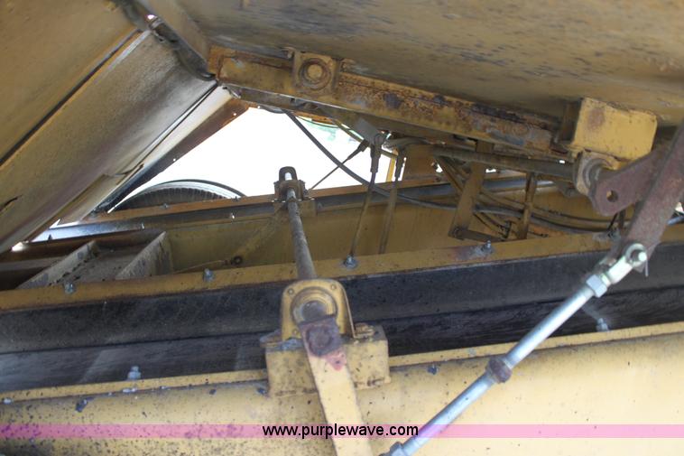 image for item D5169 Rosco SPK-H asphalt chip spreader