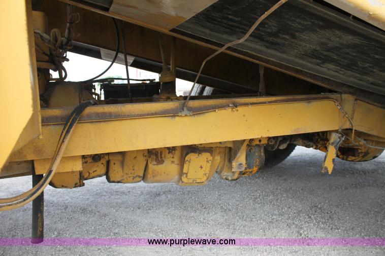 image for item D5169 Rosco SPK-H asphalt chip spreader
