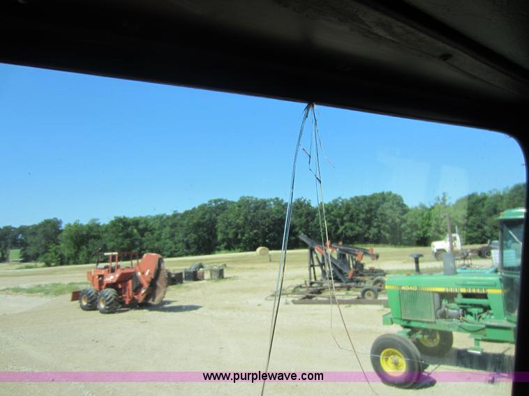 image for item D5549 1995 Kenworth T800 dump truck