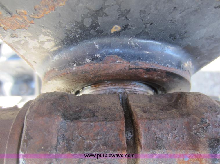 image for item D5549 1995 Kenworth T800 dump truck