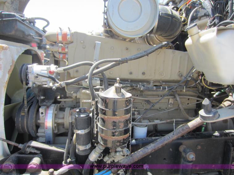 image for item D5553 1987 Kenworth T800 dump truck