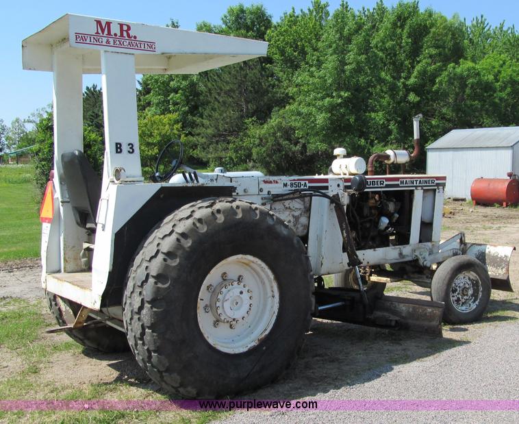 image for item D6515 Huber M-850-A Maintainer grader