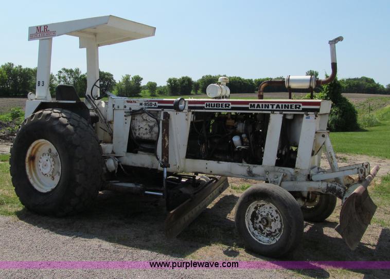 image for item D6515 Huber M-850-A Maintainer grader