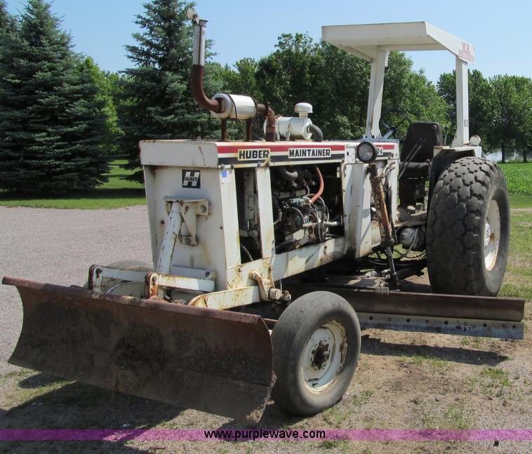 image for item D6515 Huber M-850-A Maintainer grader