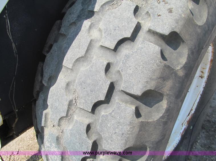 image for item D6515 Huber M-850-A Maintainer grader