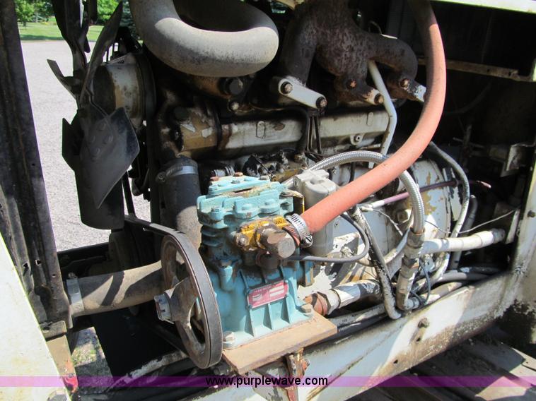 image for item D6515 Huber M-850-A Maintainer grader