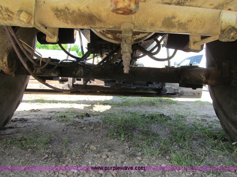 image for item D6515 Huber M-850-A Maintainer grader