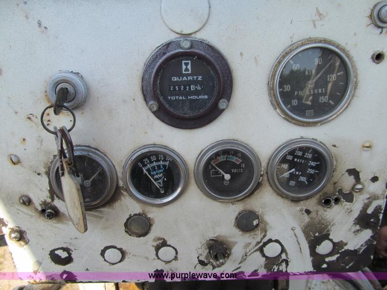 image for item D6515 Huber M-850-A Maintainer grader