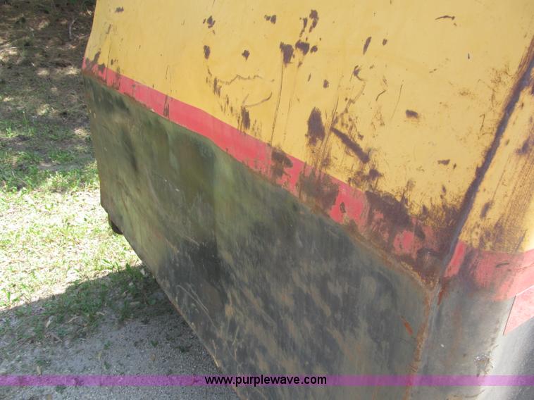 image for item D6519 Hyster C530A nine wheel pneumatic roller