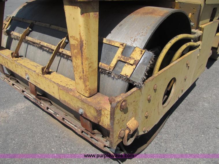 image for item D6520 Dynapac CC21A double drum roller
