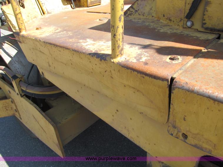 image for item D6520 Dynapac CC21A double drum roller