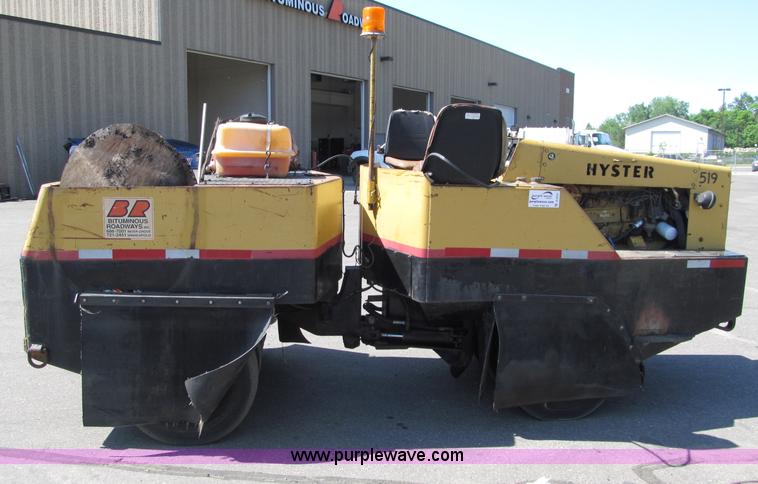 image for item D6521 Hyster C530A nine wheel pneumatic roller