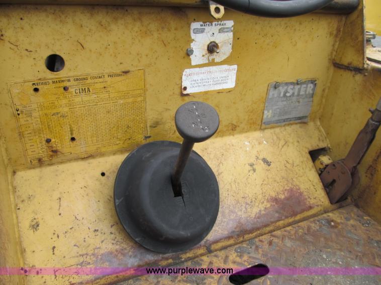 image for item D6521 Hyster C530A nine wheel pneumatic roller