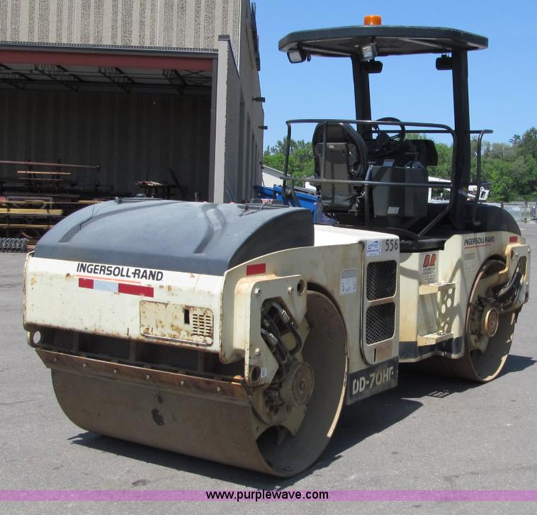 image for item D6522 Ingersoll Rand DD70HF vibratory roller