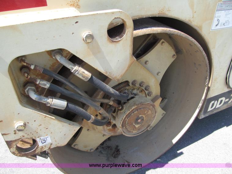 image for item D6522 Ingersoll Rand DD70HF vibratory roller