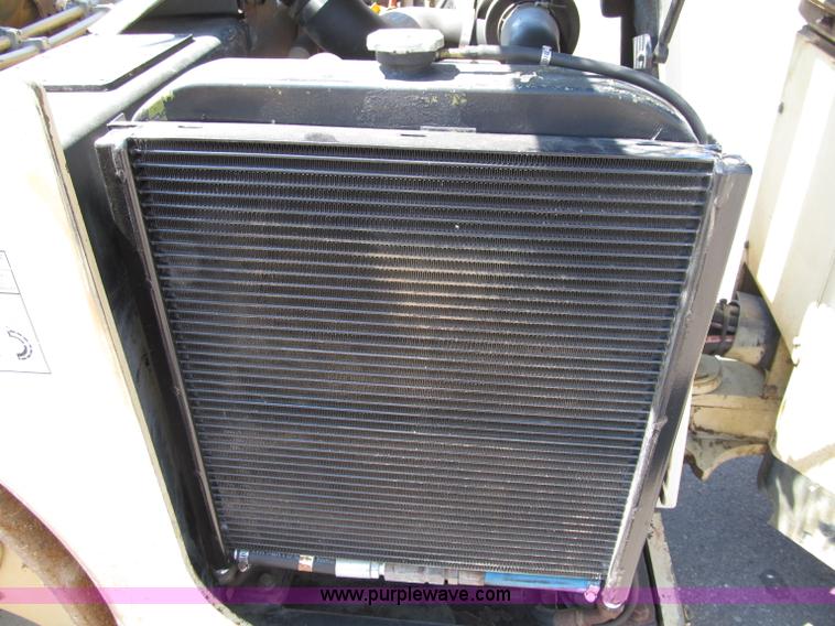 image for item D6522 Ingersoll Rand DD70HF vibratory roller