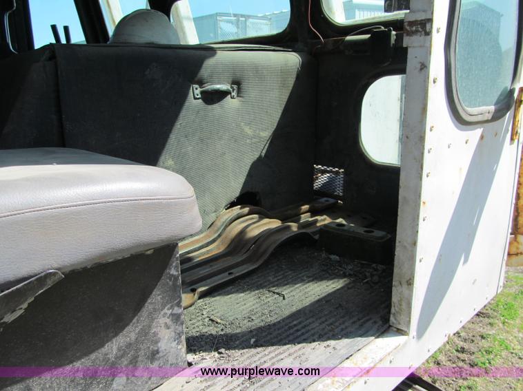 image for item D6525 1980 Mobile B53 all terrain test drill rig