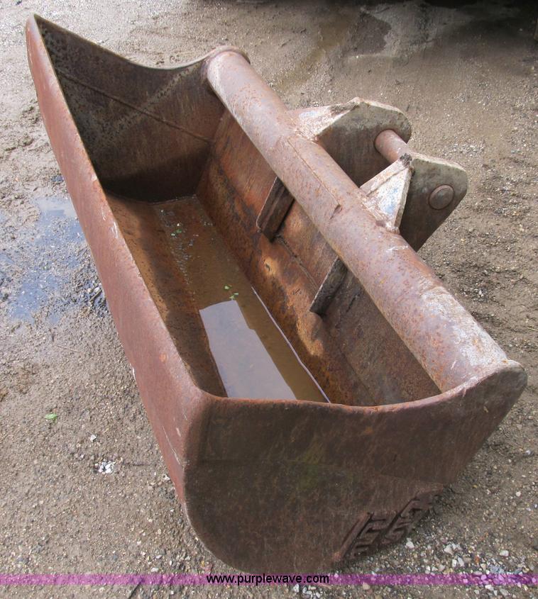 image for item K9252 Wain Roy 48" backhoe bucket