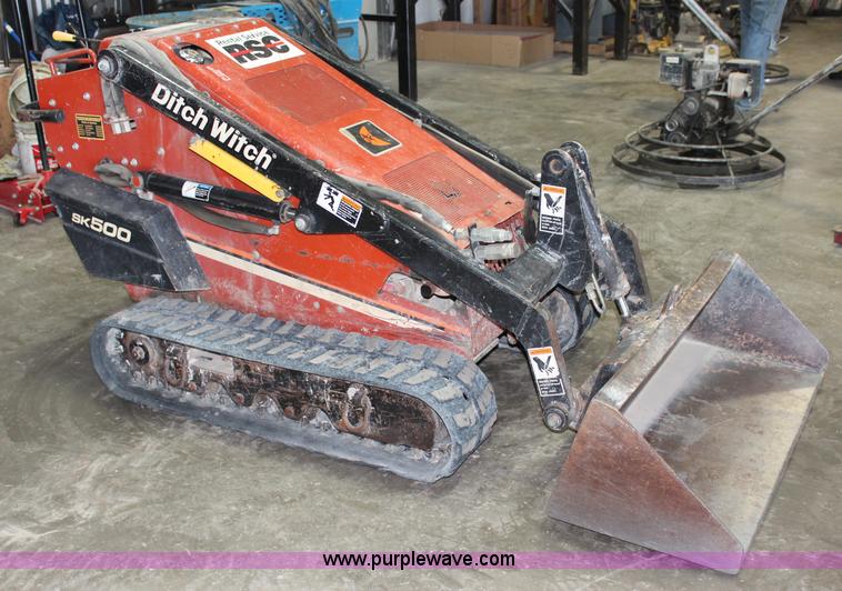image for item L9839 2003 Ditch Witch SK500 walk behind skid steer
