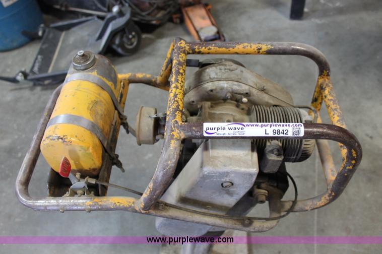 image for item L9842 Master T-1000 vibrator jumping jack